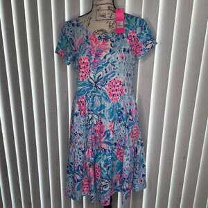 Medium Lilly Pulitzer Geanna short sleeve dress